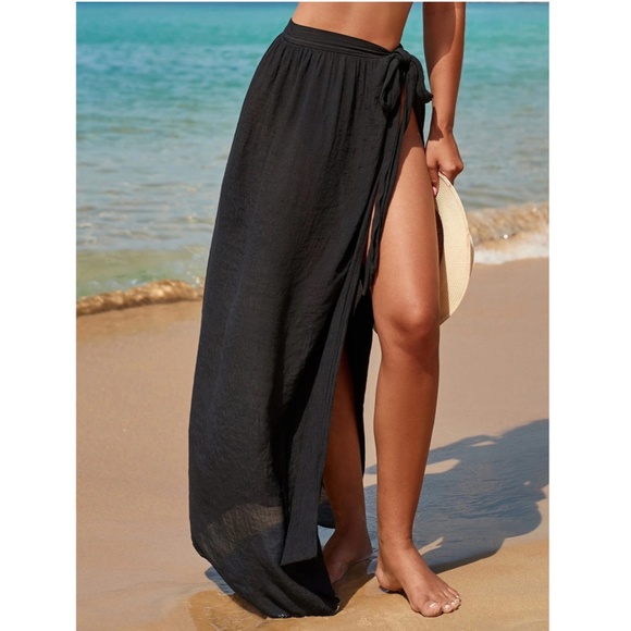 Rouge! Other - Black Sarong Skirt